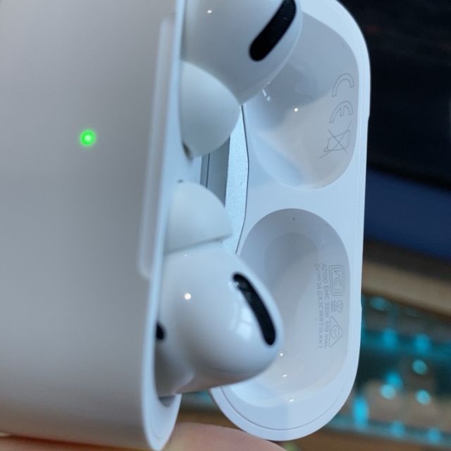 > 【原装正品】apple/苹果 airpods pro 无线蓝牙主动降噪耳机 海外版