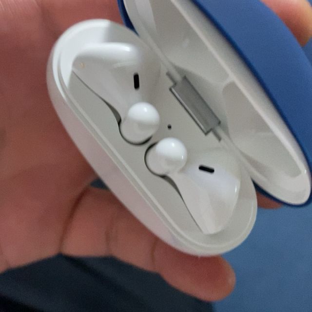 陶瓷白 真无线蓝牙耳机 有线充版 半入耳式耳机 适用于华为荣耀苹果