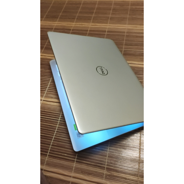 戴尔(dell)灵越5000-5493 14英寸第十代英特尔酷睿i5灵越轻薄本笔记本