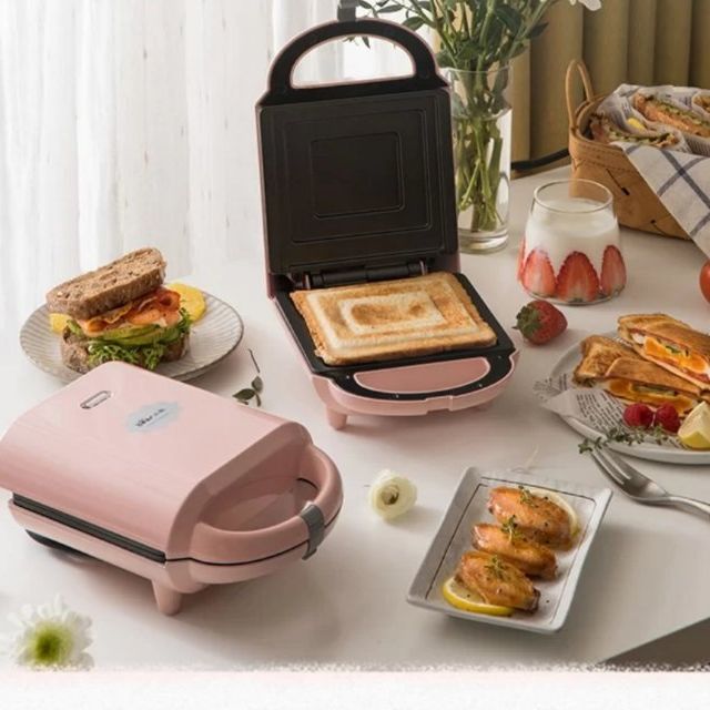 小熊bear三明治机dbcp05k1三明治早餐机多功能家用烤面包吐司压烤机不