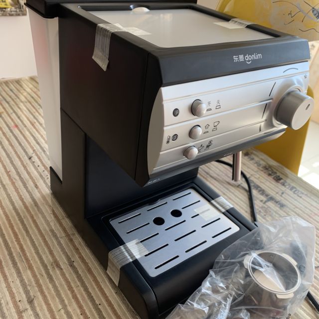 东菱(donlim)咖啡机dl-kf6001小型家用半自动20bar意式浓缩 蒸汽打