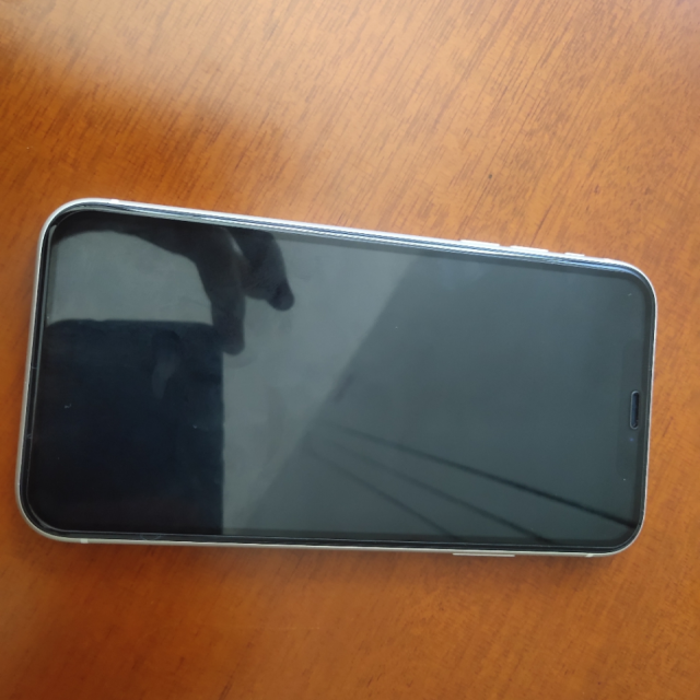 苹果appleiphone11128gb白色移动电信联通4g全网通a13处理器gpu抗锯齿