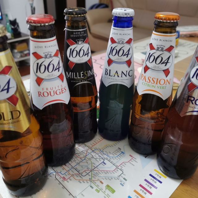 > 法国进口1664白啤酒果啤玫瑰百香果蓝莓等精酿果味啤酒6口味250ml*