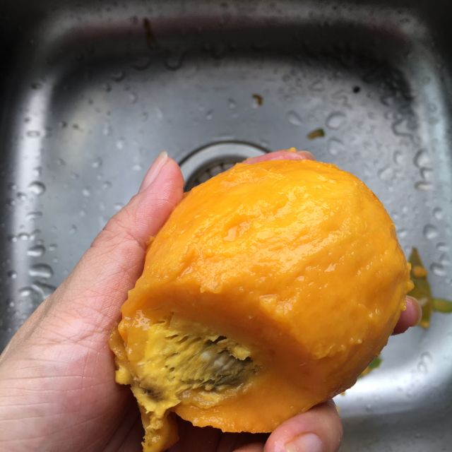 > 绿野开心树 四川攀枝花凯特芒果新鲜当季水果5斤带箱 单果400g商品