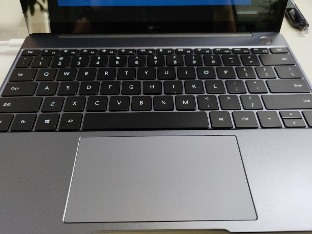 华为笔记本电脑 matebook 13 2020 锐龙版 13英寸 r5 4600h 16g 512g