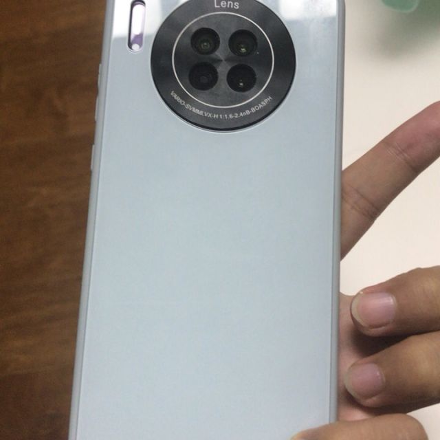 华为huaweimate305g8gb256gb星河银麒麟990智慧芯片4000万徕卡摄像