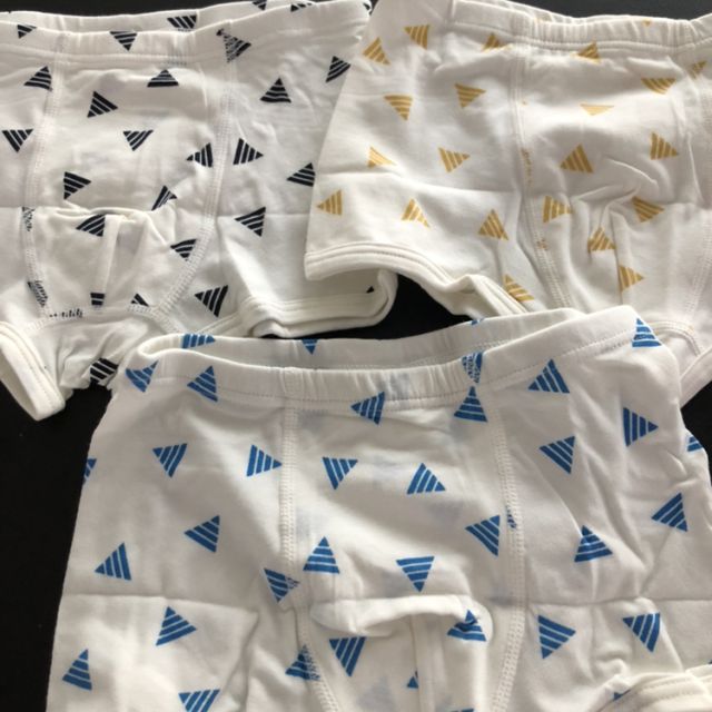 四角短裤裤衩裤头小童中大童三条装商品评价 > 巴拉家的东西就是好