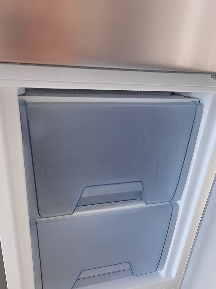 220升三门冰箱家用节能静音三门三温区低温补偿 电冰箱 bcd-220tm