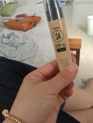 Mistine/蜜丝婷24小时粉底液粉霜遮瑕保湿持久控油奶油肌F2自然色 25g晒单图
