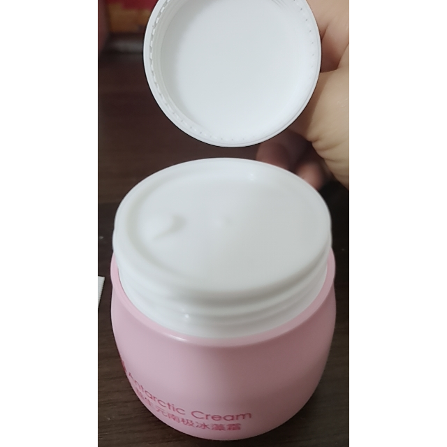 > 红色小象益生元南极冰藻霜52g 20894商品评价 > 造型挺可爱的味道也