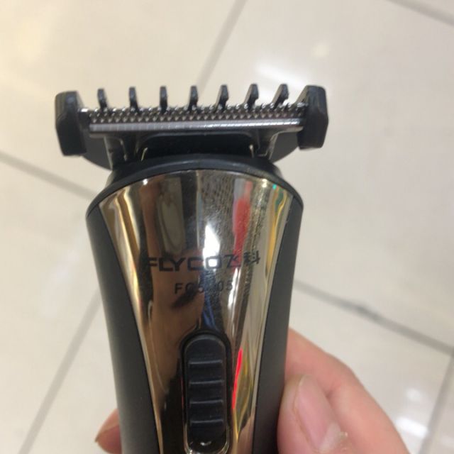 飞科理发器fc5805