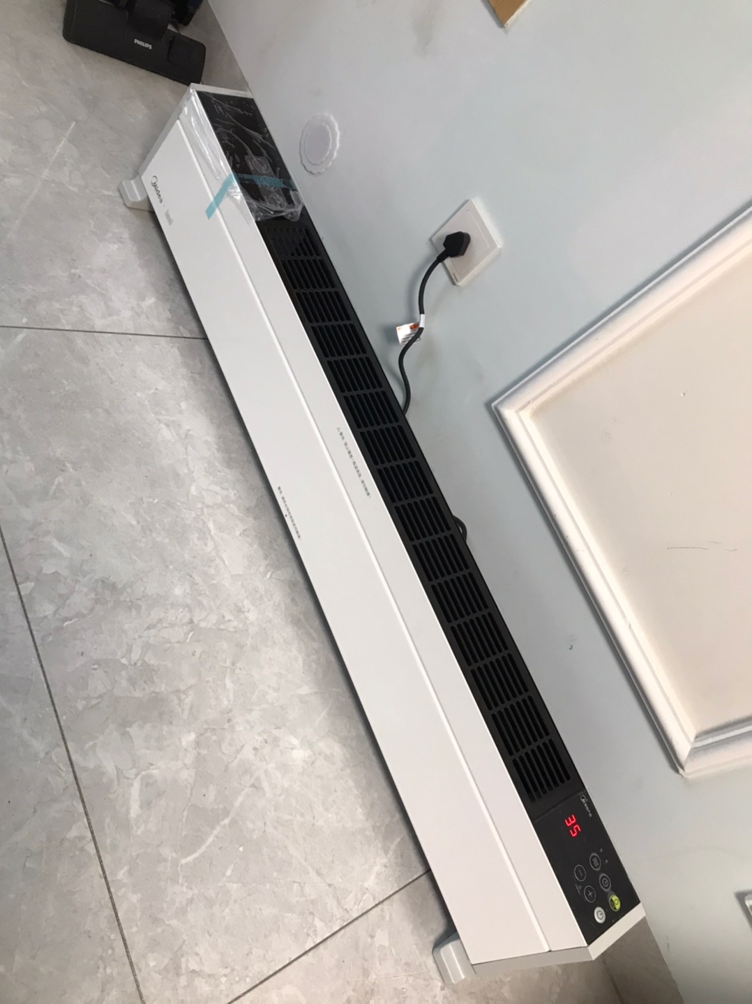 美的(midea) 踢脚线取暖器家用/电暖器电暖气片/智能遥控对衡式节能