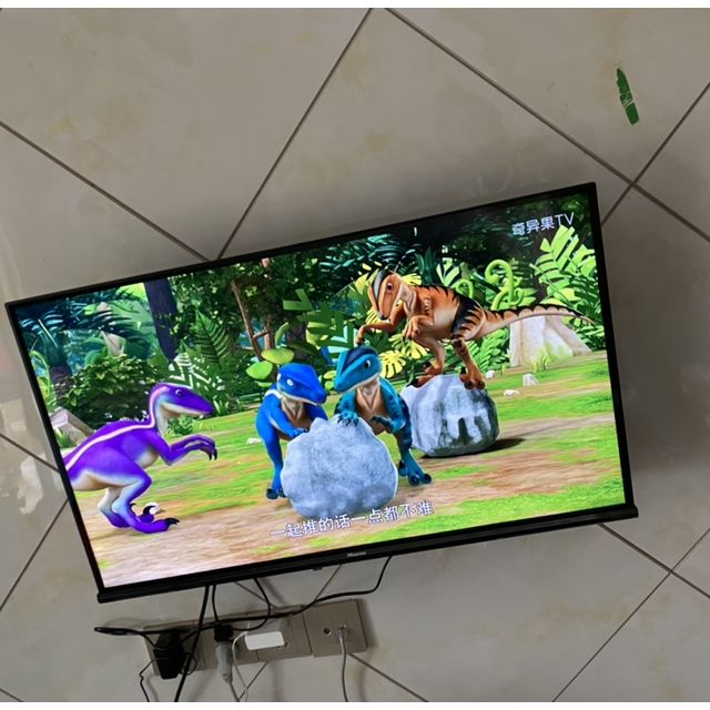 海信(hisense)电视 32e2f 32英寸彩电 高清 悬浮全面屏 卧室小型家用