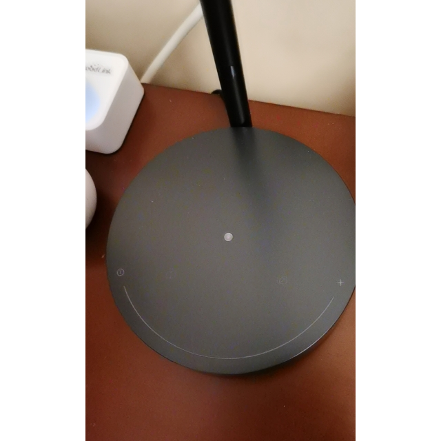 华为huaweihilink智能护眼台灯国aa级护眼防蓝光匀亮光自动调光学生读