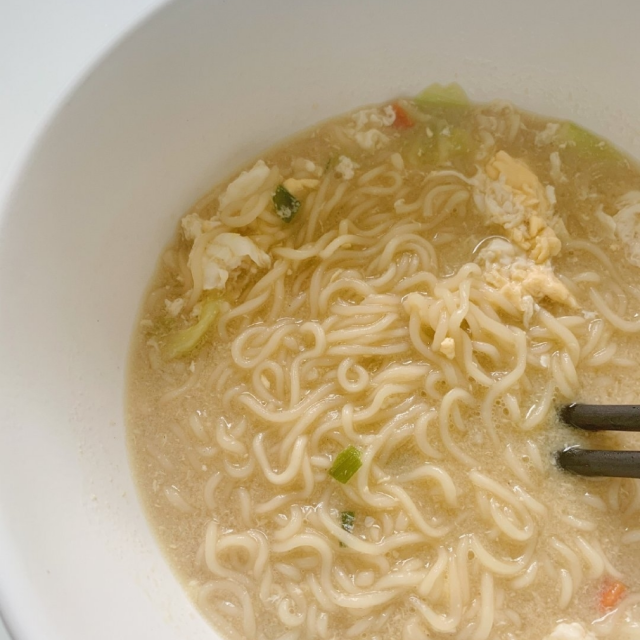 白象旗舰店白象方便面整箱装袋装汤好喝招牌大骨汤面网红泡面整箱速食