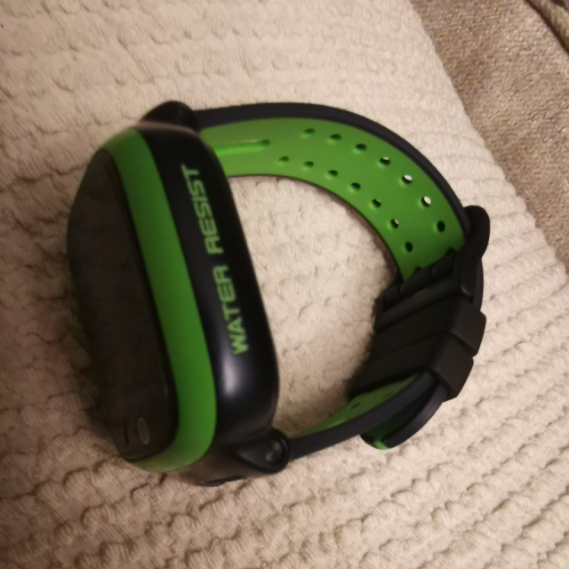 苹果绿 移动联通双4g儿童智能防水定位视频学生男女孩手表