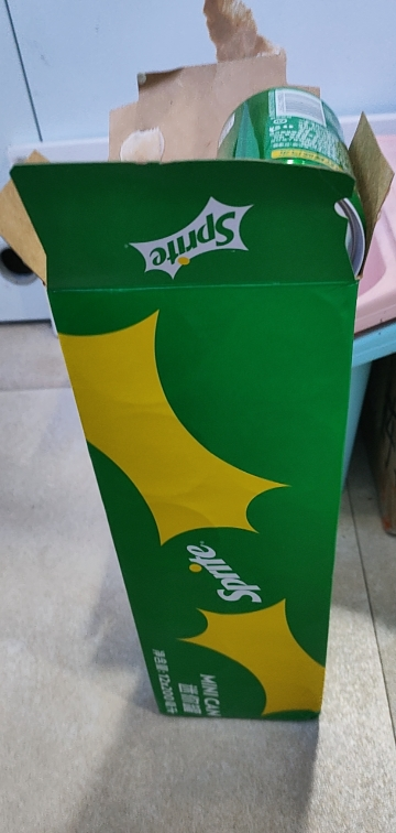 可口可乐 雪碧200ml*12听mini罐家用办公休闲差旅必备迷你罐碳酸饮料