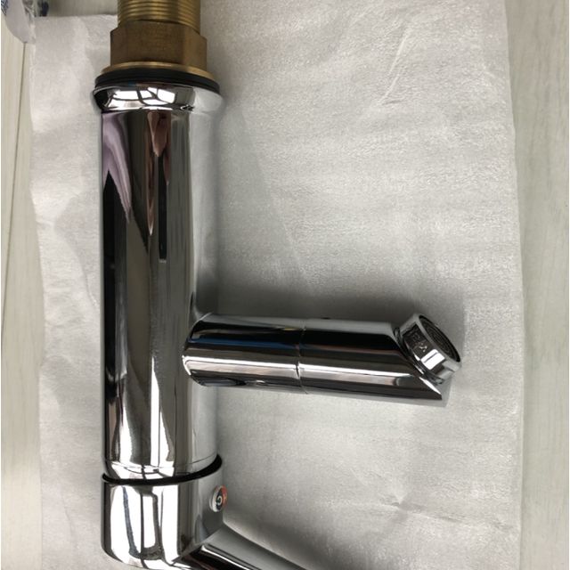 > 凯鹰(kaiying) 面盆龙头 360度万向旋转单孔冷热水龙头2579商品评价