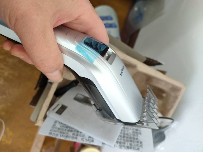 飞利浦(philips) 电动理发器电推剪 qc5130/15 成人儿童无绳电推剪