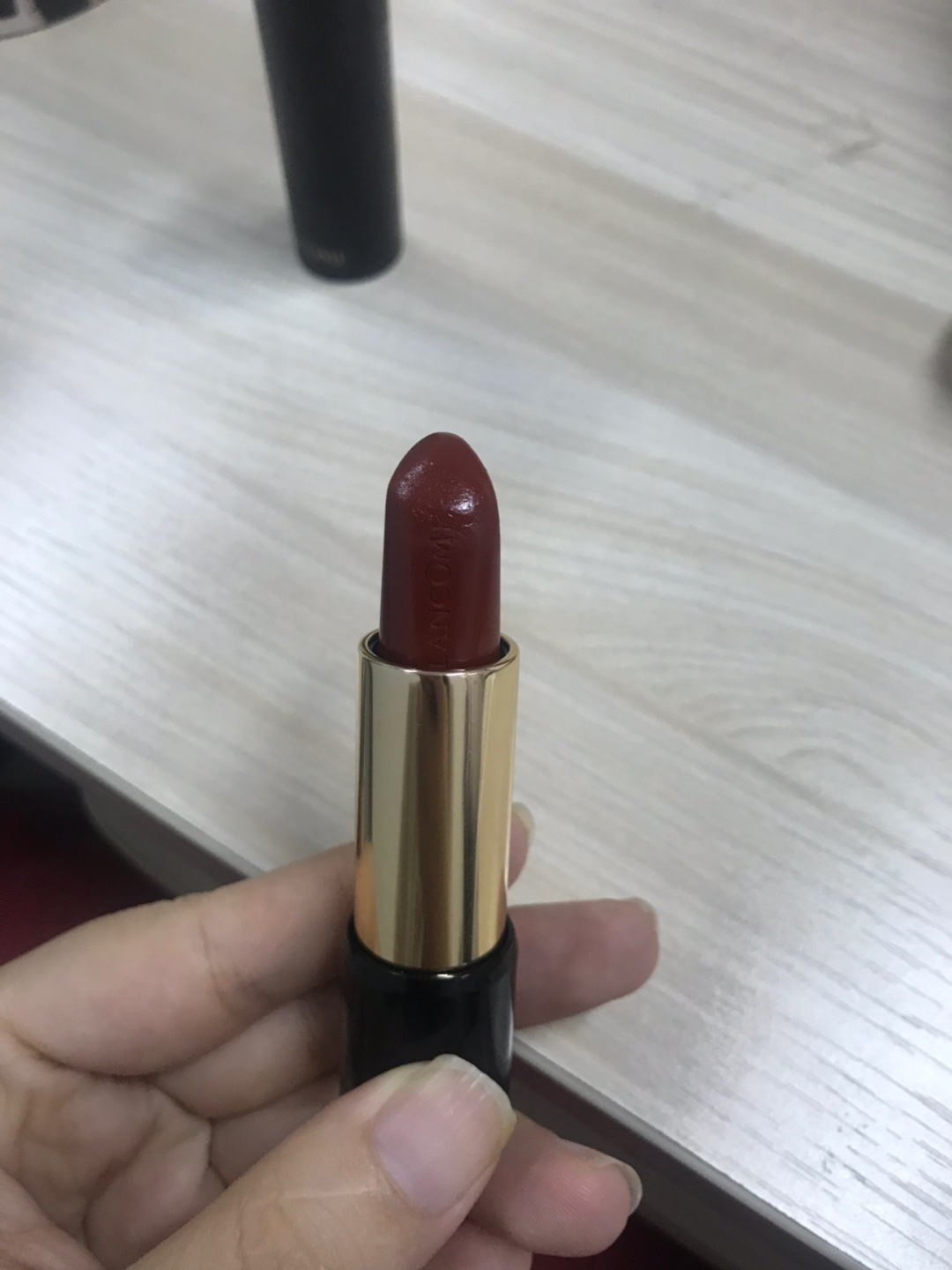 兰蔻(lancome)黑管宝石口红 02#鸽血色 菁纯丝绒哑光唇膏3g 保湿滋润