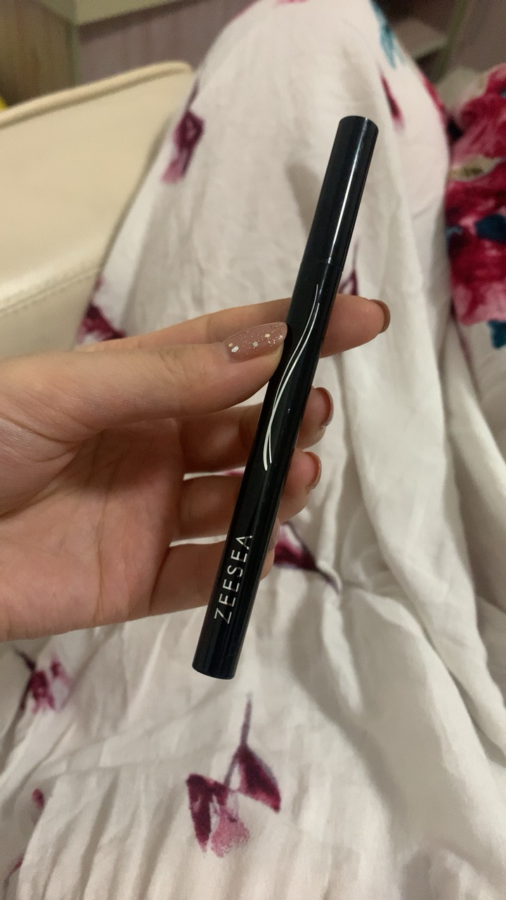 zeesea滋色眼线笔不晕染防水防汗不易脱色持久网红眼线液笔晒单图