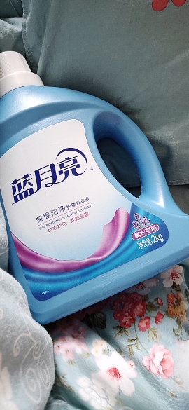 蓝月亮2kg洗衣液薰衣草