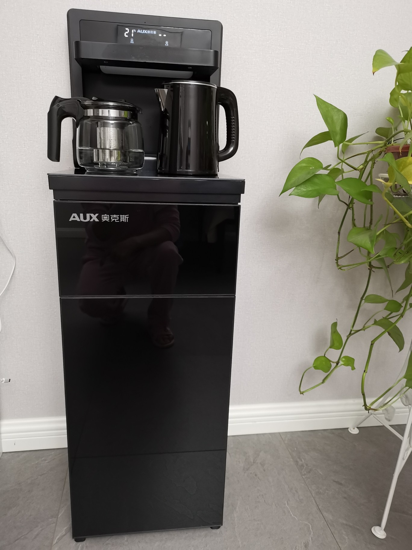 奥克斯/aux 茶吧机 家用遥控自动上水 下置式冷热即饮水机 黑色养生