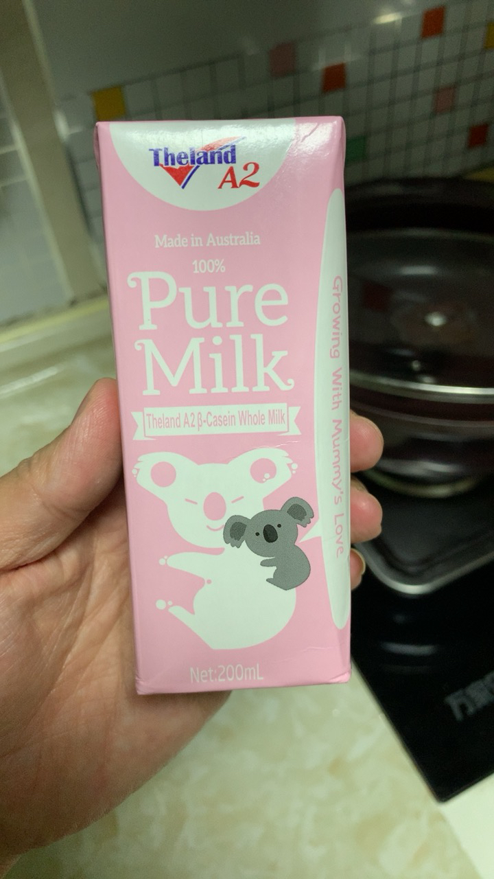 澳大利亚进口 theland 纽仕兰 a2纯牛奶(家庭装) 200ml*24盒 粉色晒单