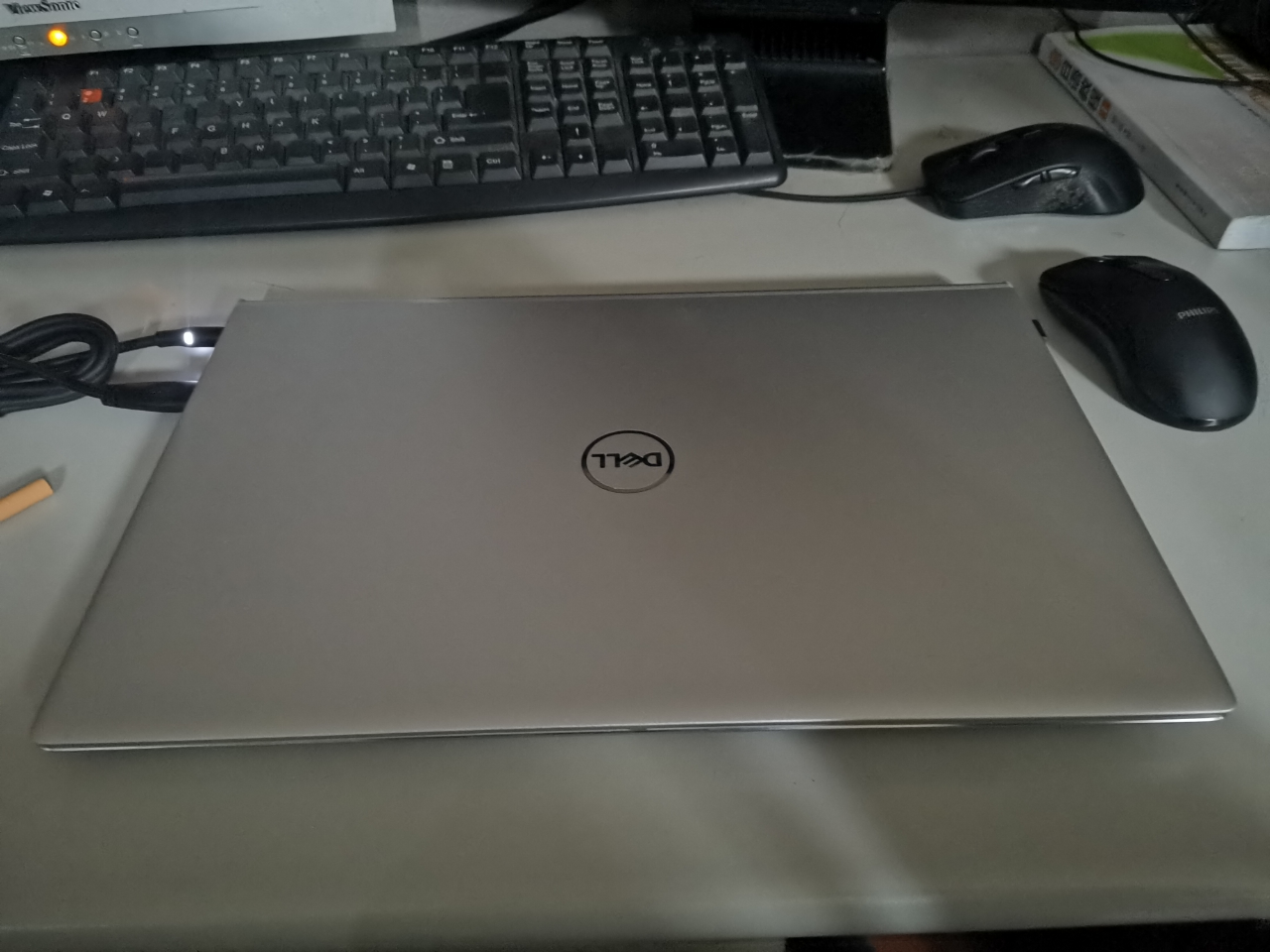 戴尔(dell) 灵越7000 7501 15.