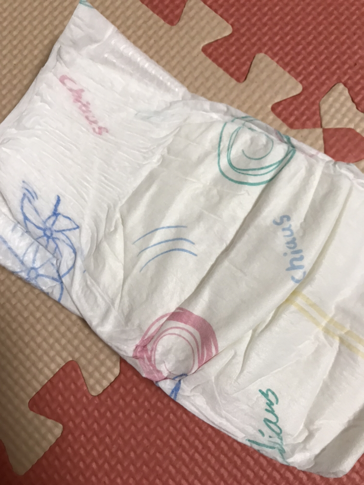 雀氏轻芯炫薄纸尿裤xl码50片轻芯炫薄婴儿夏天超薄透气干爽尿不湿经济