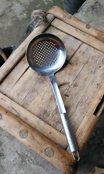 苏泊尔supor不锈钢大汤勺 kt04c2火锅漏勺大网漏大漏勺铲勺勺子 (大