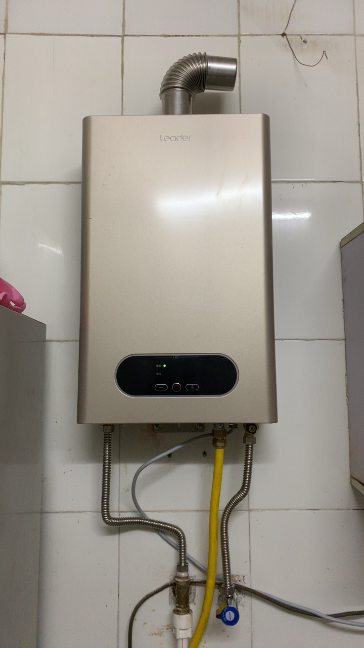 强排热水器燃气
