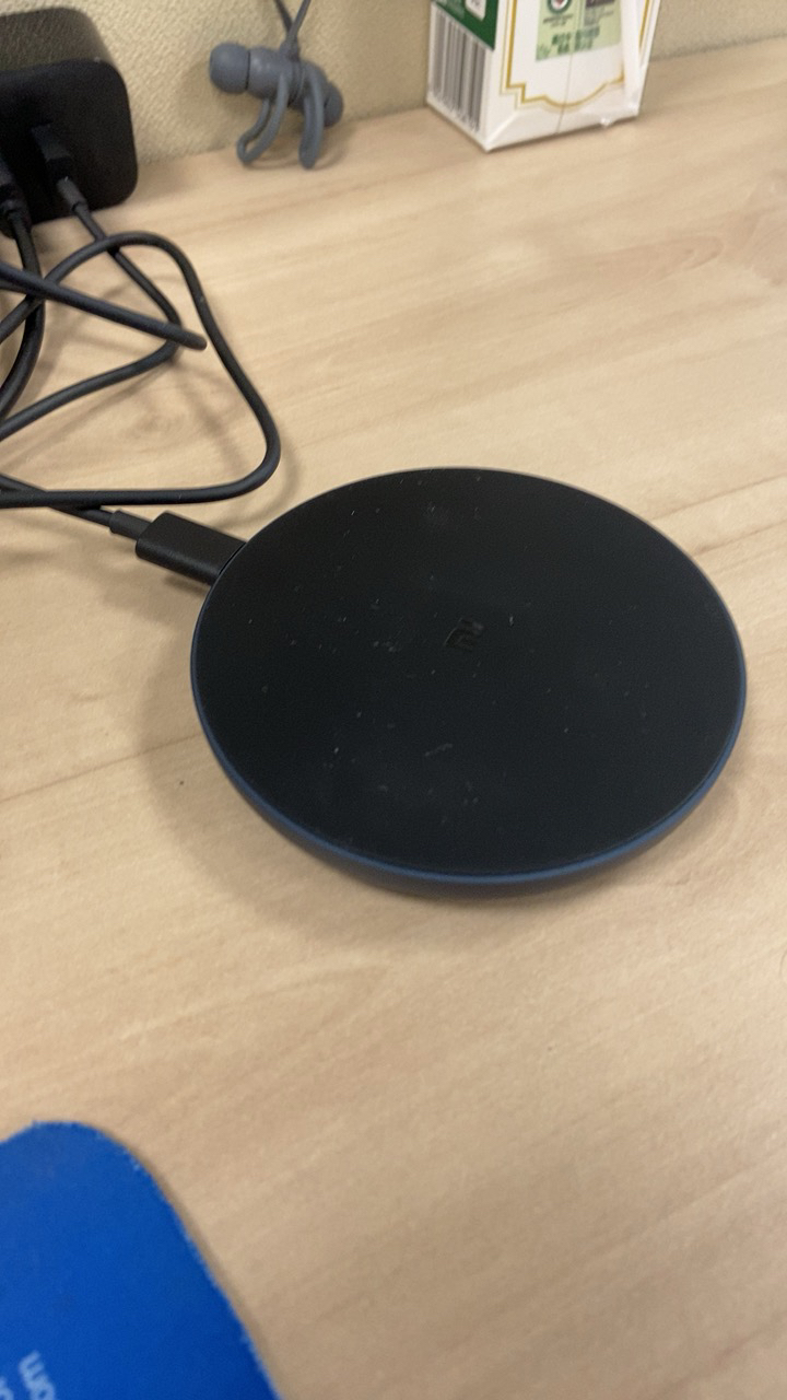 小米无线充电器(通用快充版)快速充电 轻巧便携 智能安全晒单图