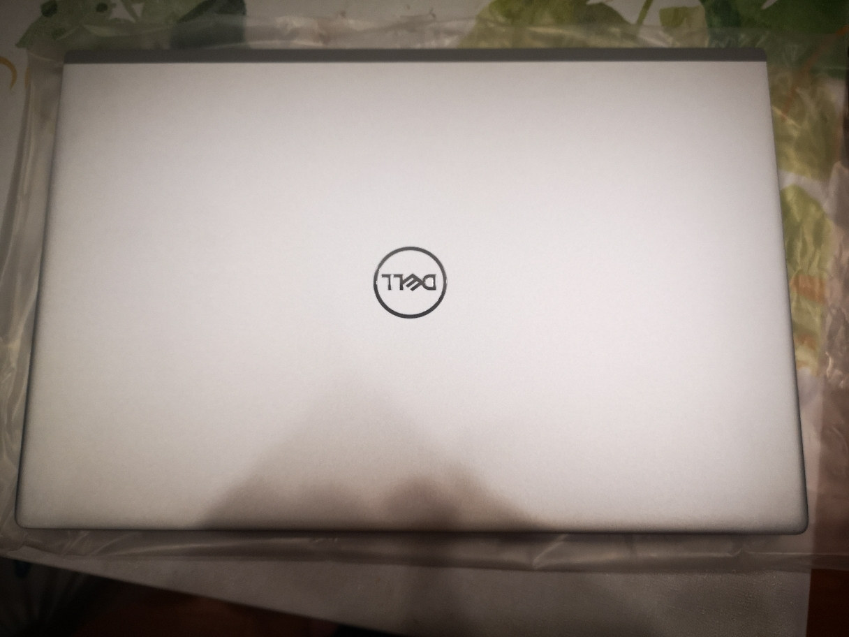 戴尔(dell)灵越5000-5402 14英寸第十一代英特尔酷睿i5轻薄本笔记本
