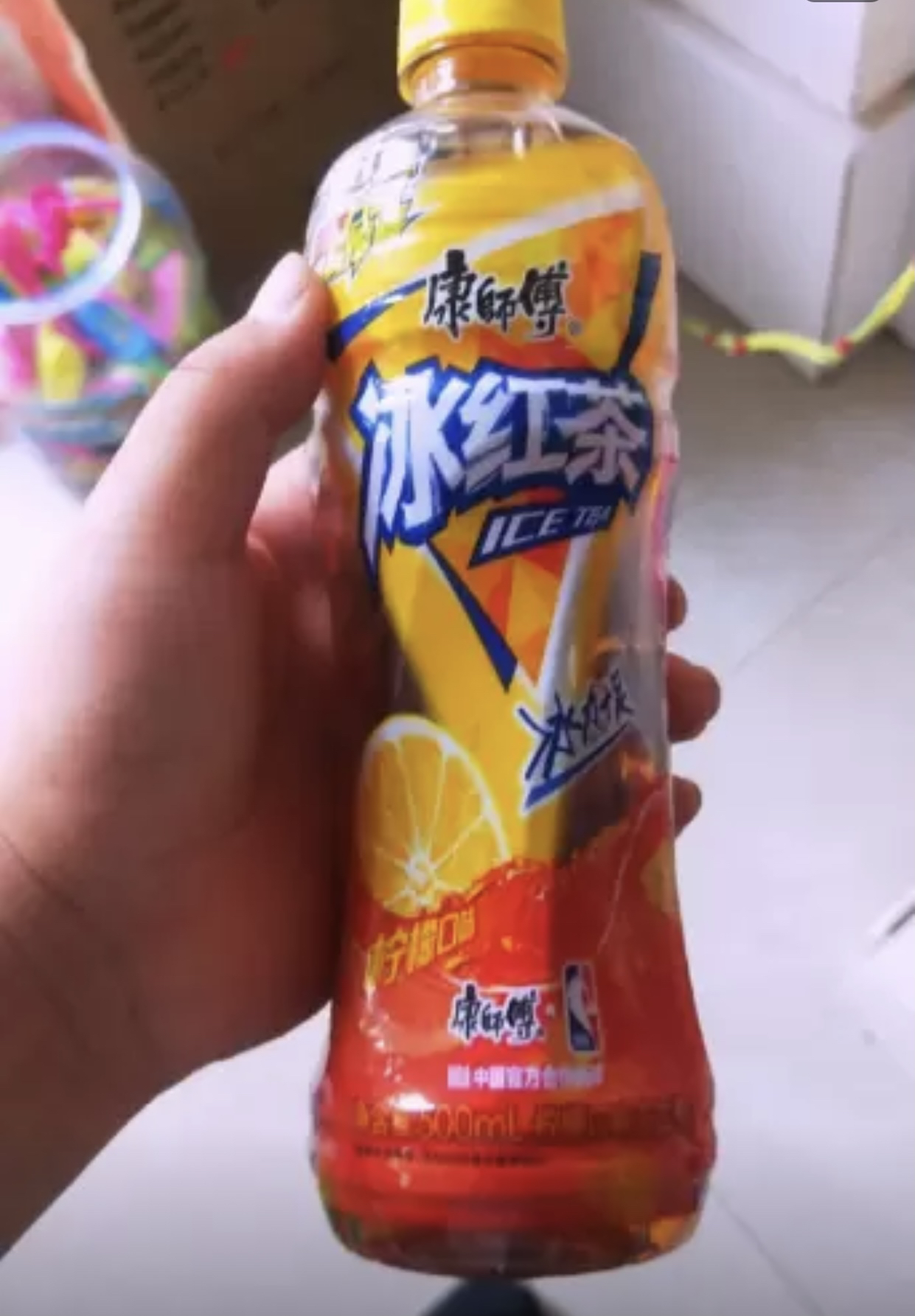 康师傅饮料冰红茶柠檬味红茶500ml*15瓶整箱装家用囤货夏季饮品晒单图