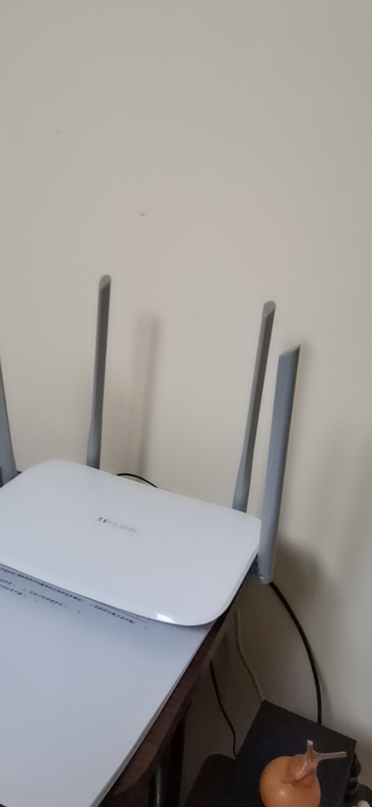 无线路由器家用wifi