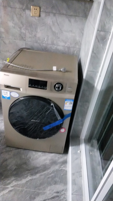 海尔(haier) g100108hb12g 10公斤大容量 变频 全自动 滚筒洗衣机 干