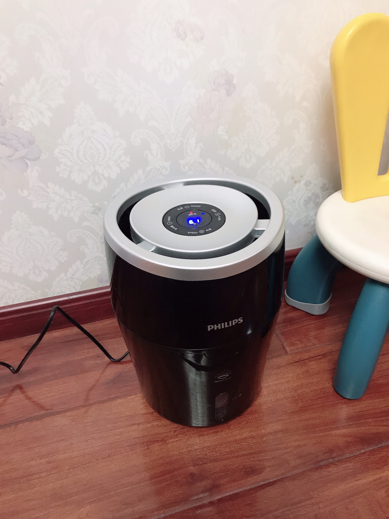 飞利浦 加湿器上加水自动湿度设置湿度数显 纳米无雾恒湿 卧室办公室