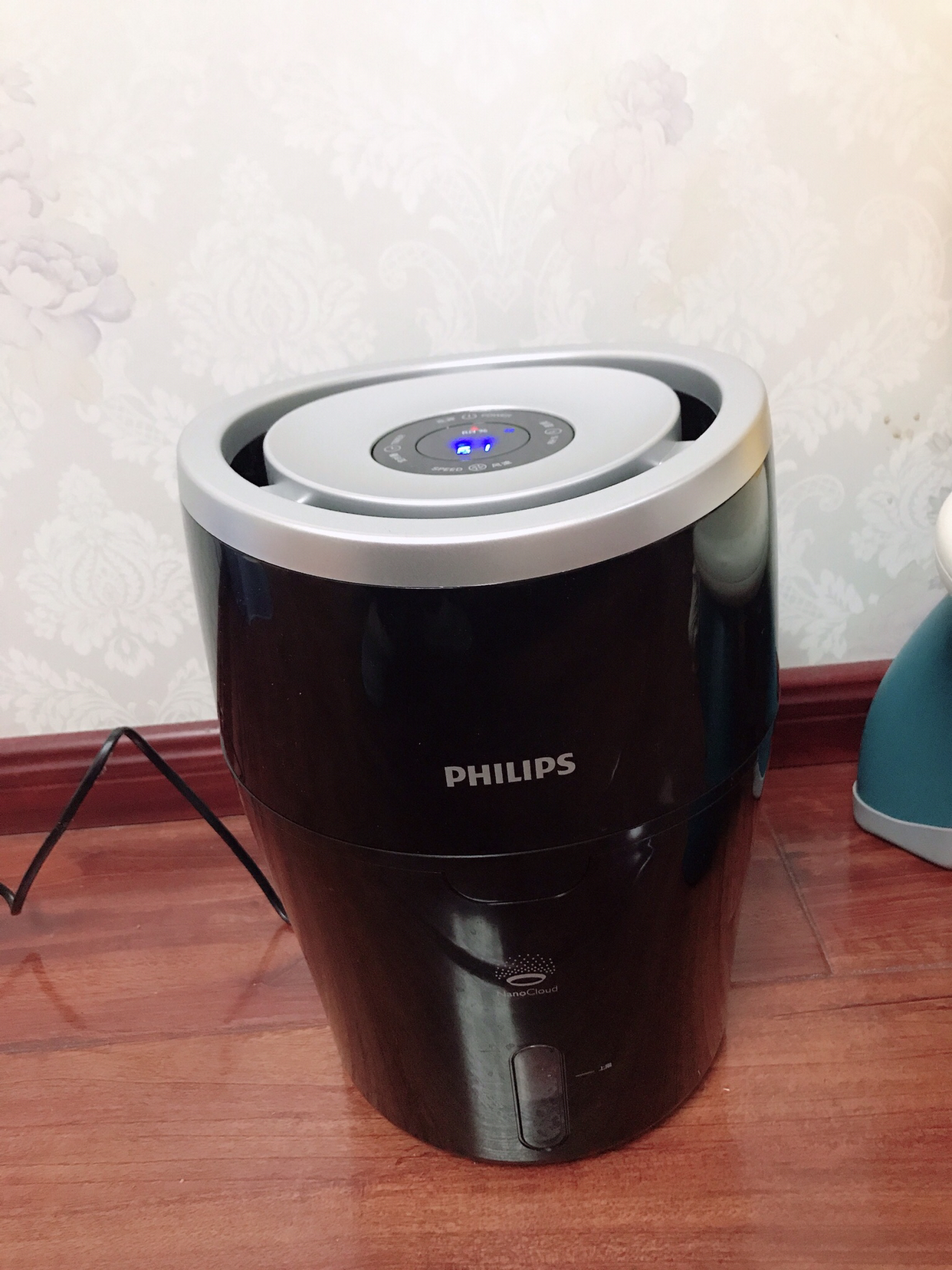 飞利浦 加湿器上加水自动湿度设置湿度数显 纳米无雾恒湿 卧室办公室