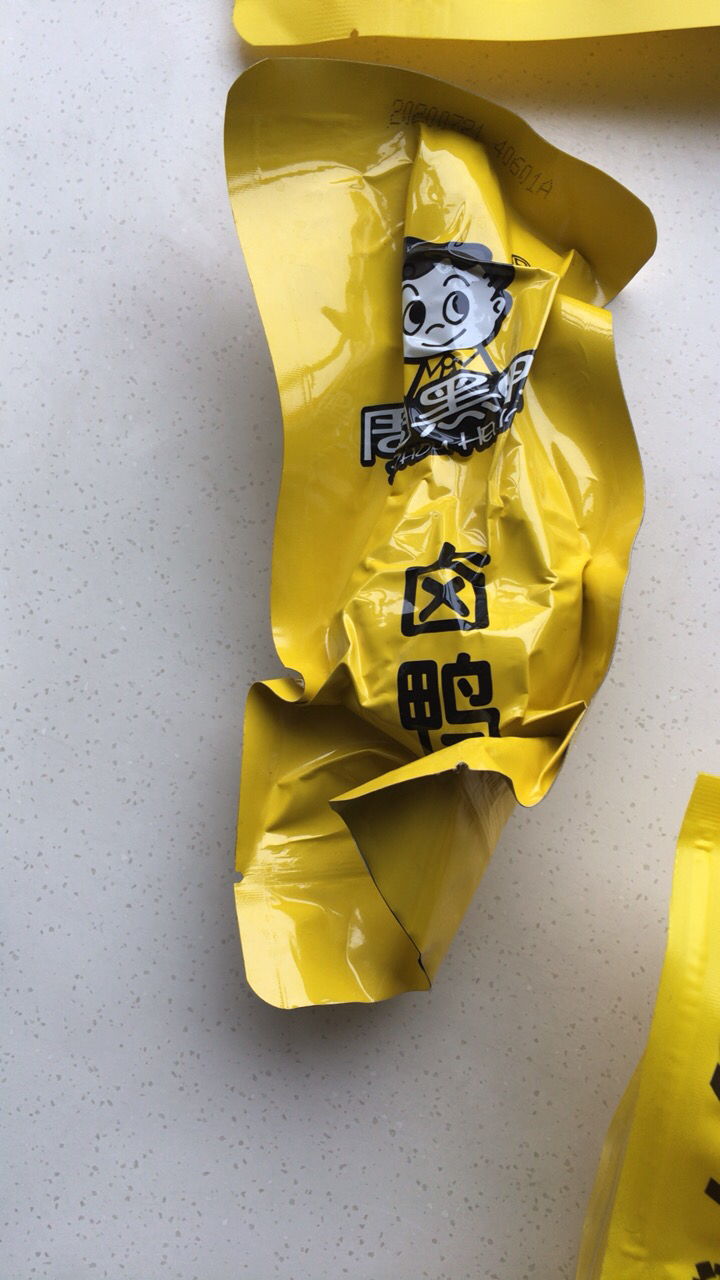 【周黑鸭】真空袋装鸭头198g 休闲小零食晒单图