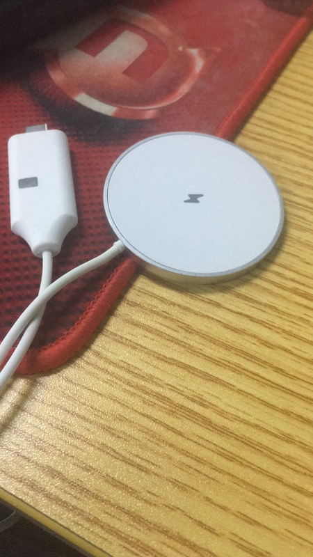 品胜iphone12无线充电器磁吸式15w适用xr苹果11pro手机max港版20mini