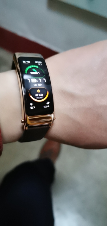 华为(huawei)华为手环 b6 时尚版 摩卡棕 运动手环智能手环 蓝牙手环