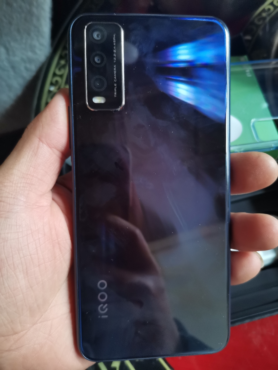 大电池 骁龙662处理器 ai全场景三摄 全网通大屏拍照手机vivoiqoou1x