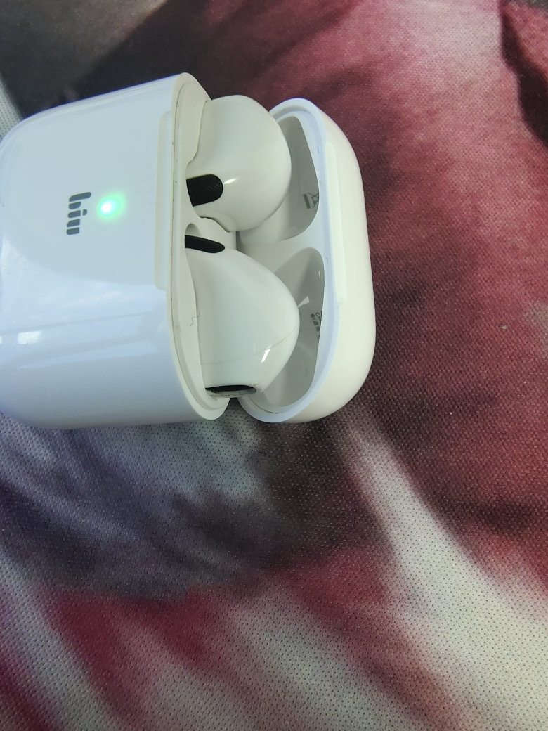 苏宁自营小biu无线耳机 20小时续航 智能触控科技 5.