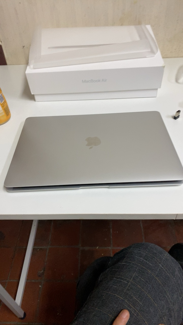 3英寸 轻薄本 20款 四核十代i5 8g内存 256g固态 办公本笔记本电脑