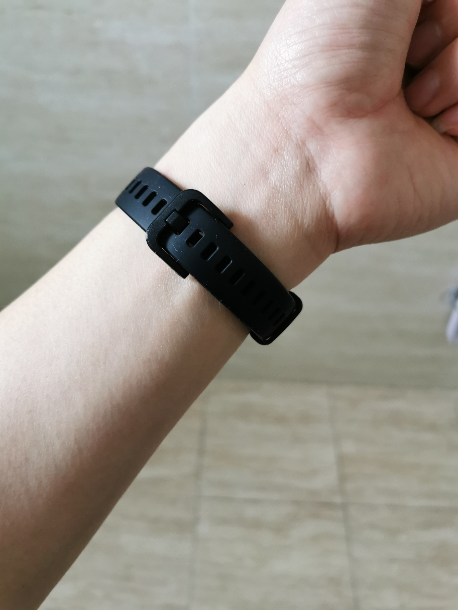 荣耀手环6 nfc版 陨石黑 1.