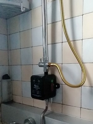 热水器增压泵家用 自来水全自动太阳能增压器24v小型加压水泵 全新