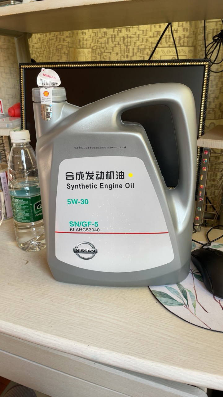 日產(nissan)原廠發動機潤滑油/汽機油 5w-30 半合成 天籟/驪威/樓蘭