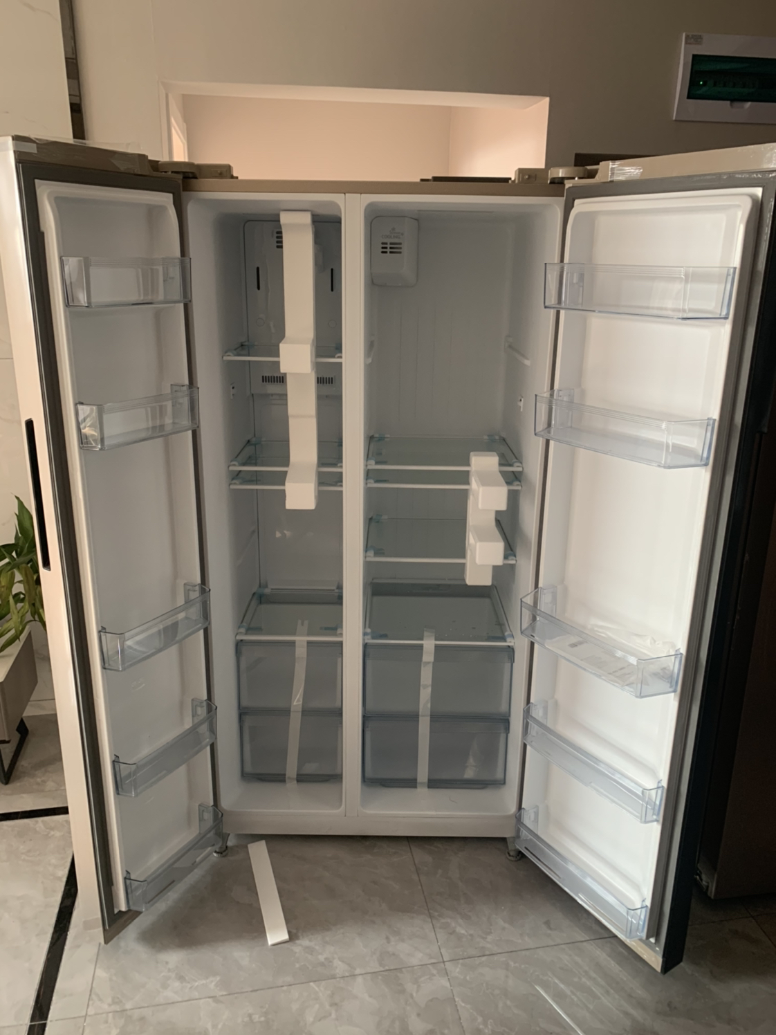 美的(midea)bcd-521wkm(e) 风冷无霜 纤薄机身电冰箱大容量家用 双