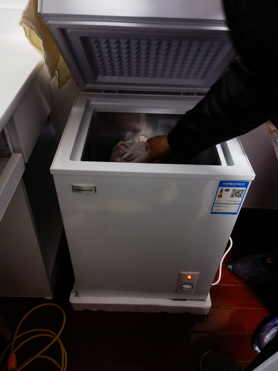 【苏宁优品】申花(shenhua)118升家用小冰柜小型冷藏冷冻转换冷柜